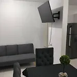 Moderno Apto + 2 Hab + 2 Bano + Piscina, Cerca Del Mar