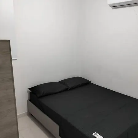 Apartamento Moderno Apto + 2 Hab + 2 Bano + Piscina, Cerca Del Mar